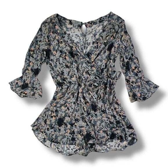 Free People All The Right Ruffles Floral Romper Size Small - Picture 4 of 8